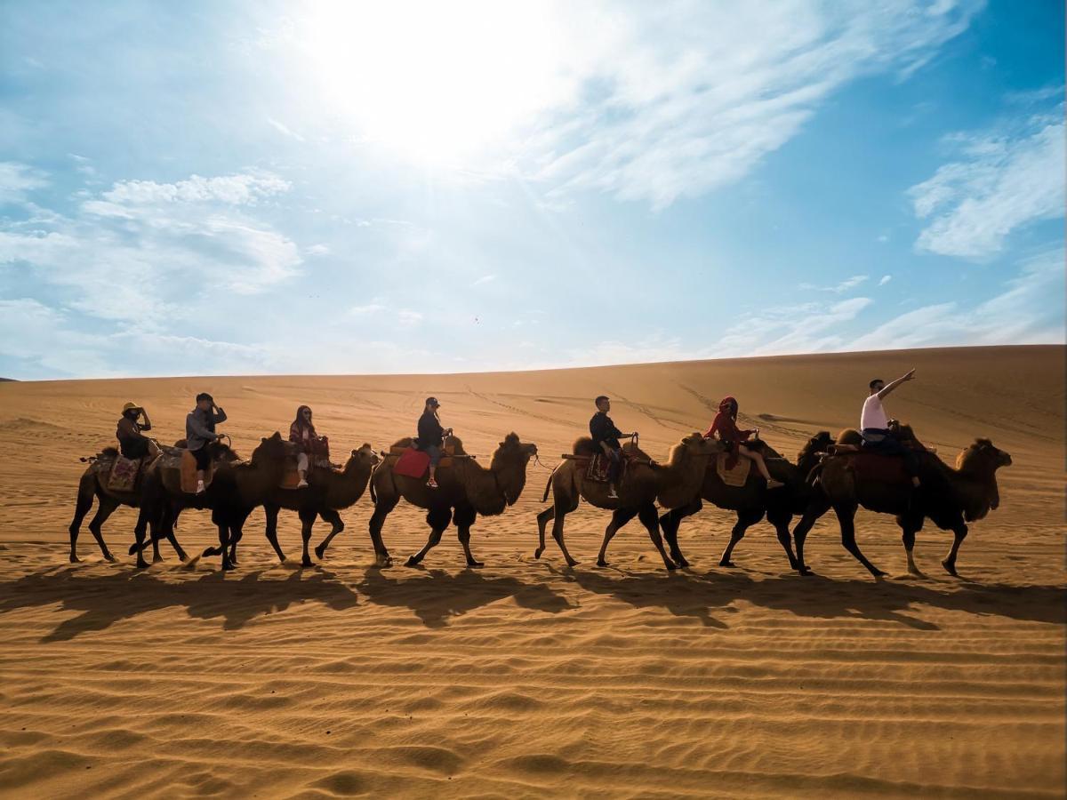 Dunhuang Vivian Desert Camping Hotel Exterior photo