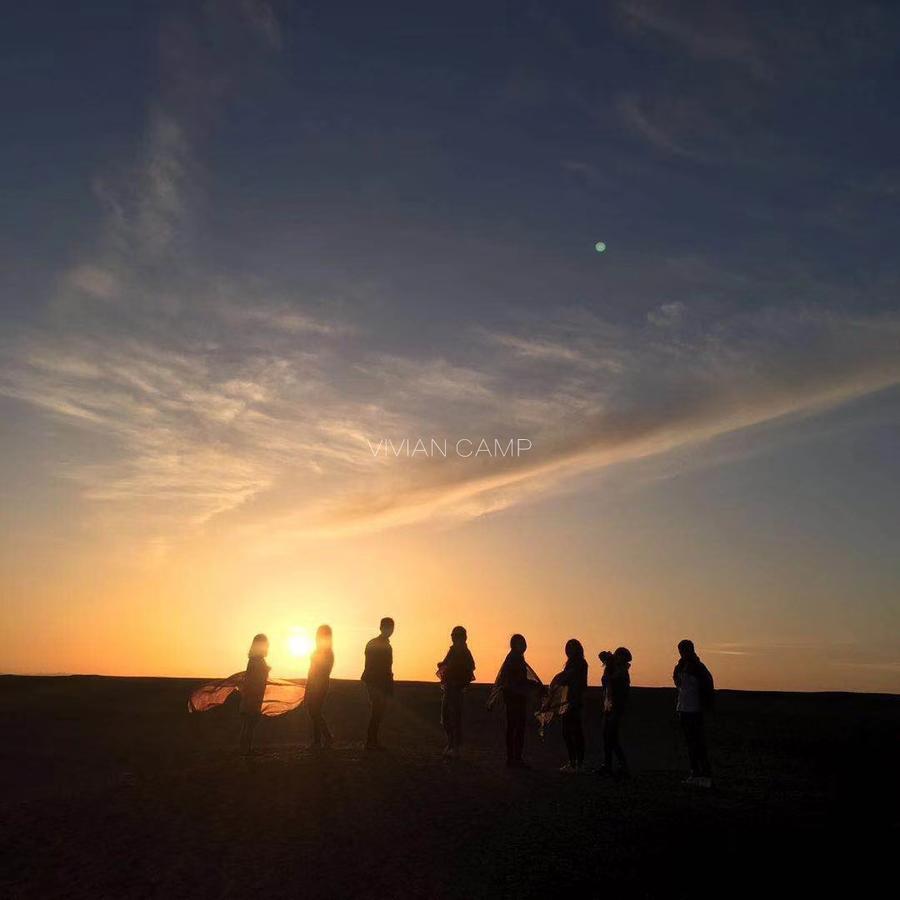 Dunhuang Vivian Desert Camping Hotel Exterior photo